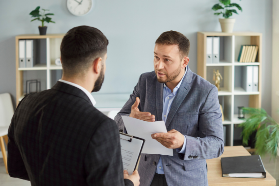 conflictos entre socios de una empresa y resolución de disputas societarias